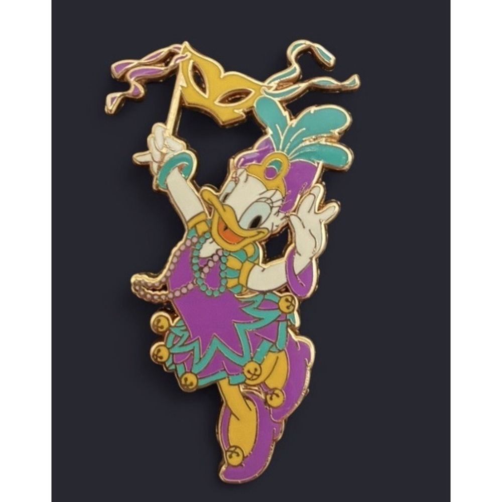 Disney Pin Daisy Duck Mardi Gras – Disneyland 50th Happiest Homecoming Pin